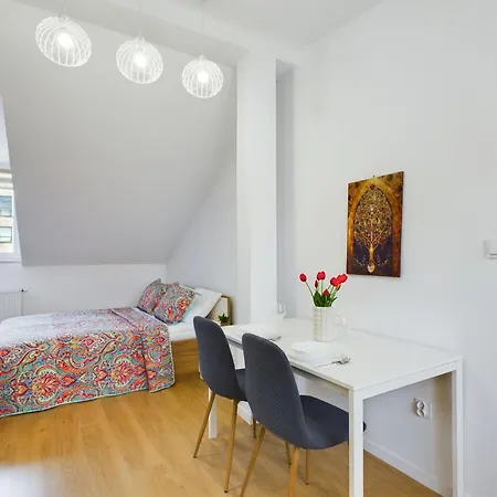 Minska 22 Przytulne Studia Pge Narodowy By Renters Apartment Warsaw