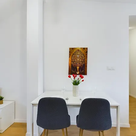 Daire Minska 22 Przytulne Studia Pge Narodowy By Renters Varşova